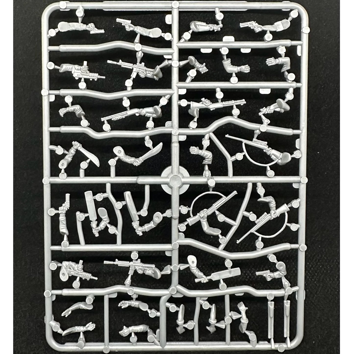 Civilians and Survivors (1) Men Weapons individual frame PREORDER