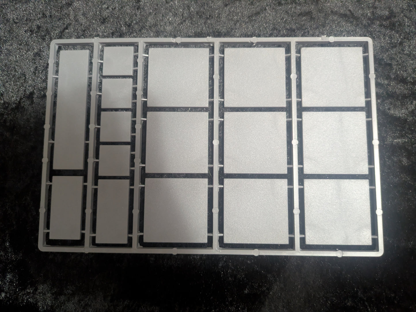 Clearance frames Warlord Mixed bases frame