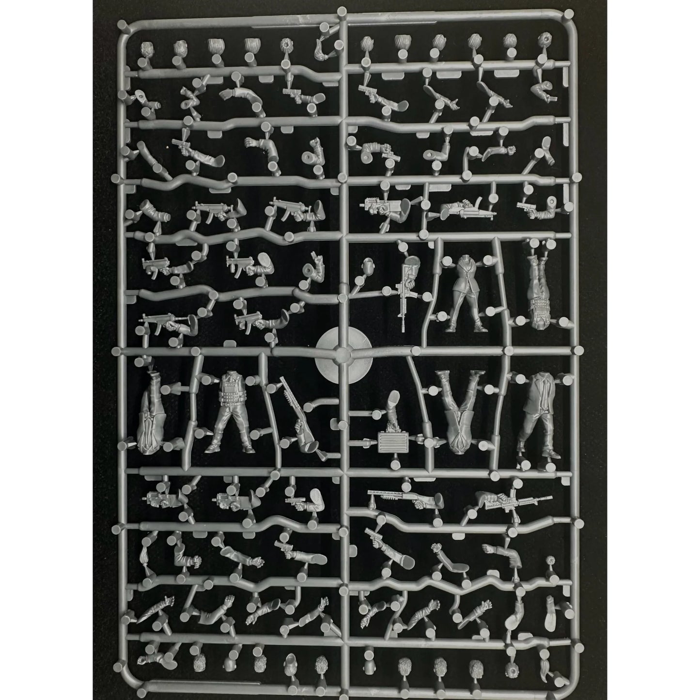 Wargames Atlantic Agents individual frame – McDougall Designs