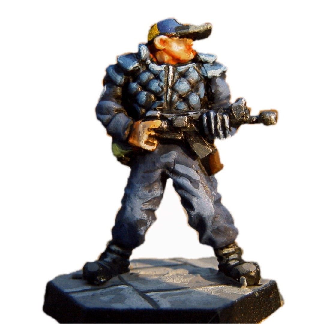 Swat Team Trooper with Assault Rifle, Ready - Miniature